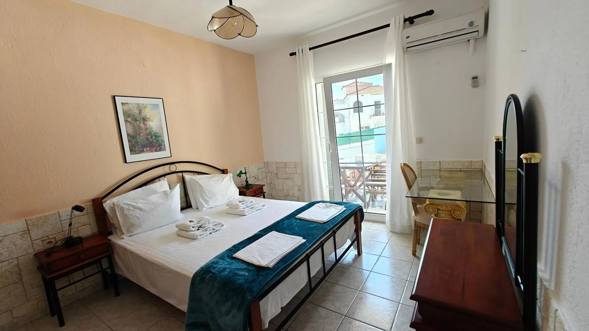 Villa Askamnia And Suites Nikiti  4*, Nikiti (Sithonia)