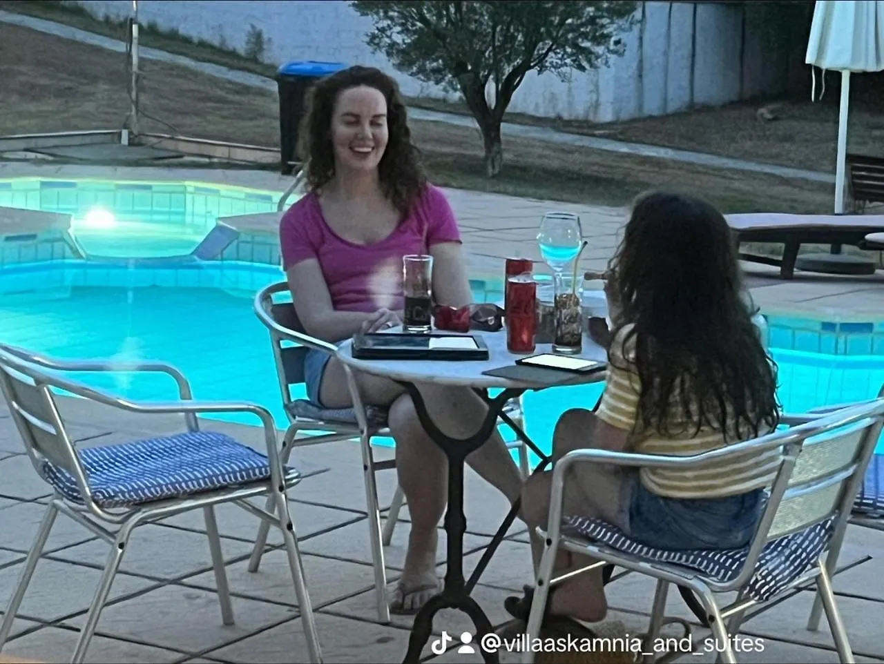 Villa Askamnia And Suites نيكيتي اليونان