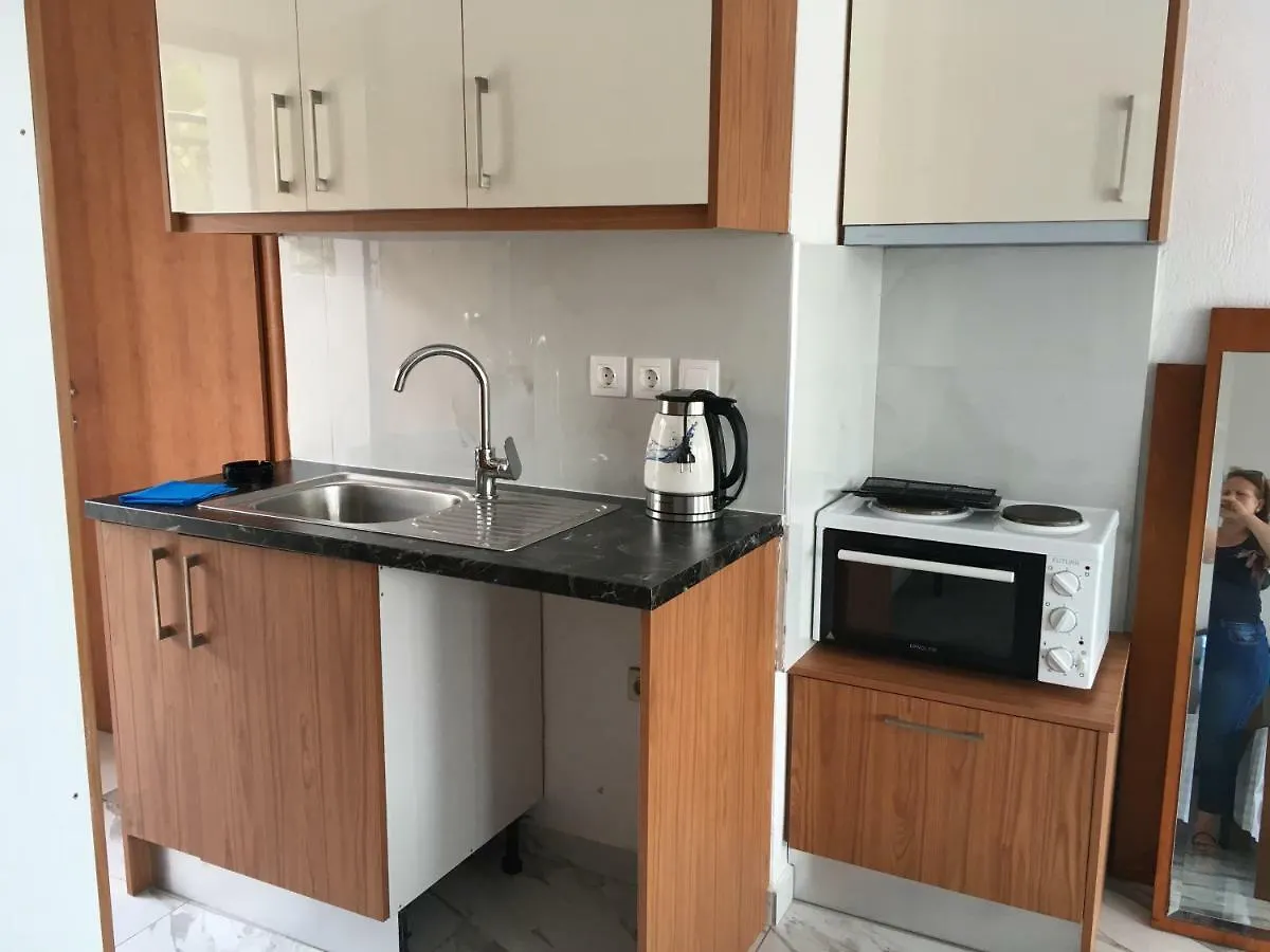 Villa Askamnia And Suites نيكيتي
