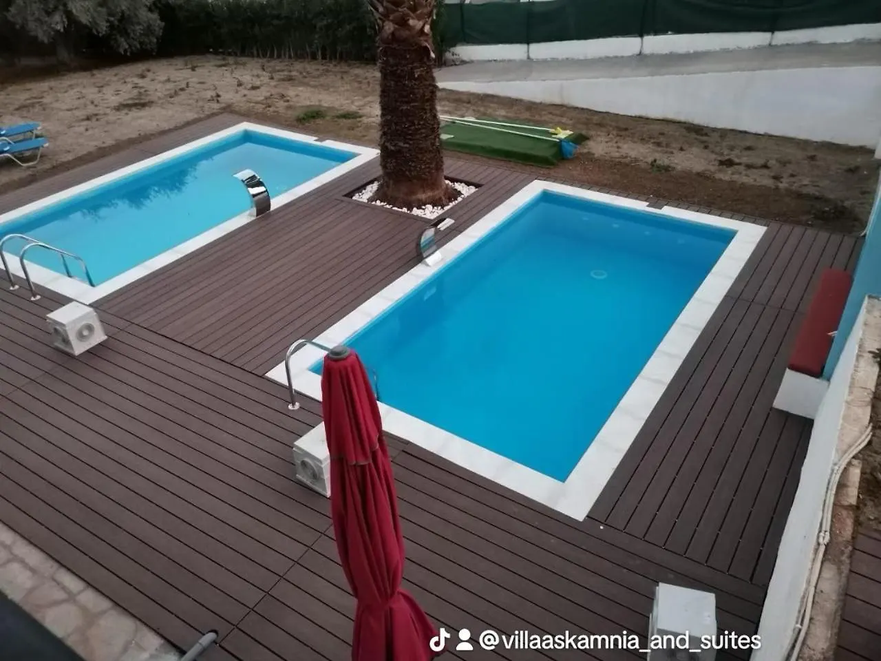Villa Askamnia And Suites Nikiti  Greece